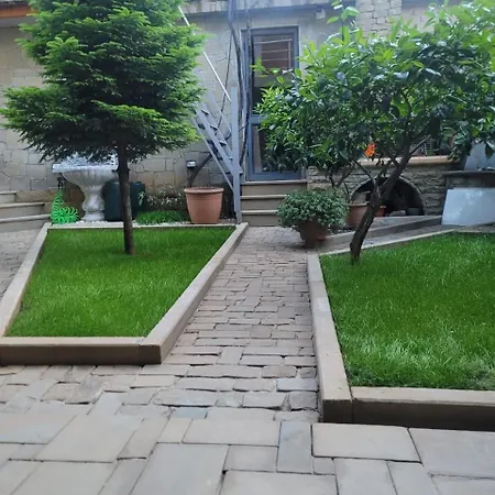 Gasthof Doctor's House *