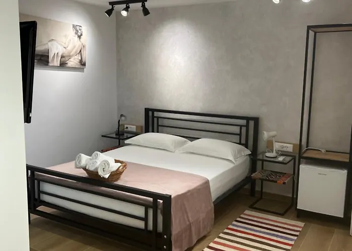 Πανσιόν Doctor's House