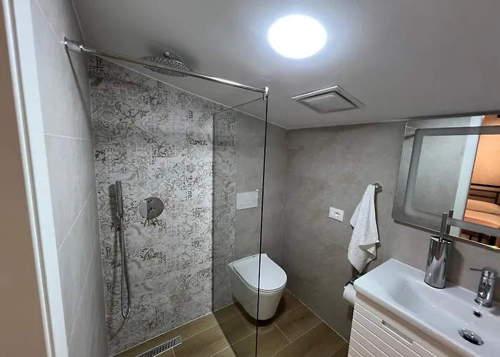 Doctor's House Πανσιόν